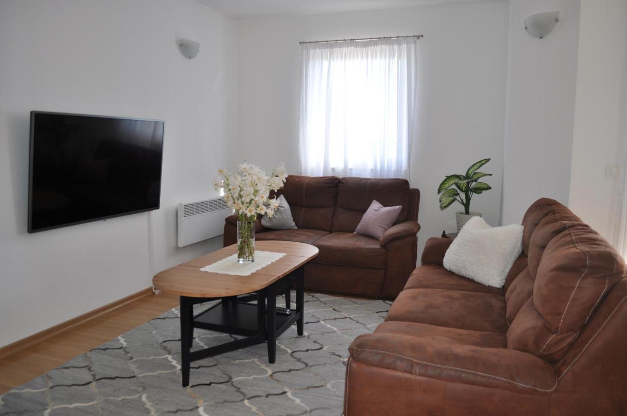 Apartment Dragana Макарска Екстериор снимка