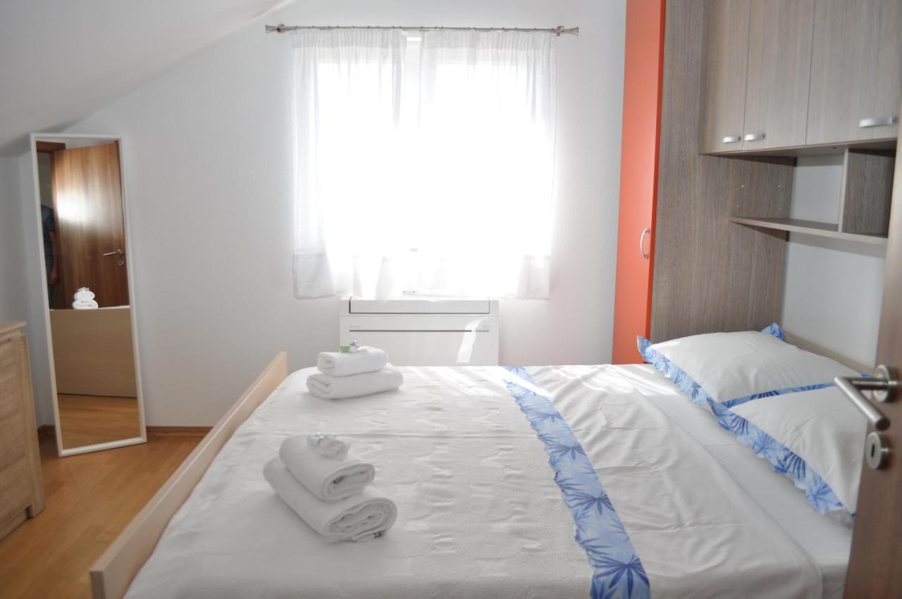 Apartment Dragana Макарска Екстериор снимка