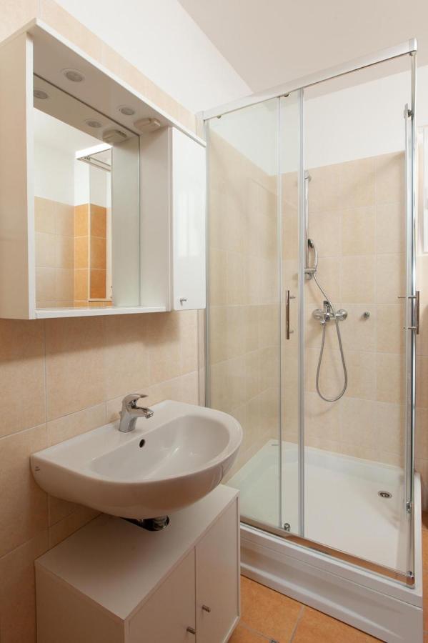 Apartment Dragana Макарска Екстериор снимка